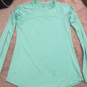 Long sleeve workout tank